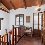 Casa Camino del Dobra, Centro de Cantabria