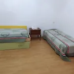 Amplio Piso En Centro Con Balcon