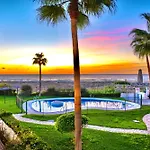 Apartamento Zahara con vistas espectaculares frente al mar