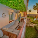 Apartamento Zahara con vistas espectaculares frente al mar