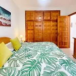 Calle Tamara 2-9