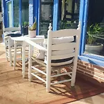 Casa completa para parejas jacuzzi piscina y wifi cerca al Caminito del Rey Málaga España
