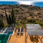 Luxury Villa With Swimming Pool And Amazing Views