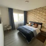 Precioso Piso En El Centro De Galicia.