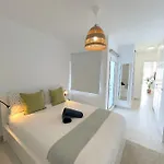 Marco\'S Senator Suite