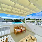 Marco\'S Senator Suite