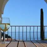 Villa Las Azaleas