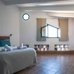 Apartamentos Turisticos Lobelia Suites