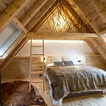 Muntanyo Luxury Lodge Con Sauna, Parking Y Guardaesquis En Ruda