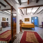 7 Pisos Casa Rural De Pueblo