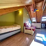 Acogedor Atico Duplex En El Centro En Biescas/4Pax