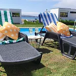 Modern 4 Double Bedroom Villa With Pool / Garden