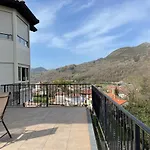 Terraza Con Vistas En Cangas