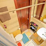 Misericordia Central 4-Bedroom Apartment With Lift