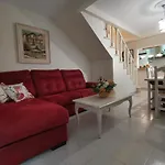 Casa Alfonso Toledo Mas Que Una Casa Un Hogar