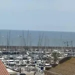 Apartamento Cerca De Tren, Playa Y Barcelona