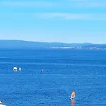 Piso vista al mar en playa de Coroso