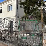 Paz Jardin-Madrigueras
