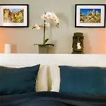 Stay In Paradise Luxury Apartment