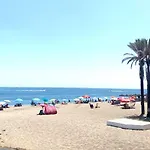 Precioso Estudio Frente Al Mar Con Piscina