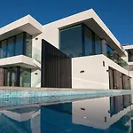 200M² New Villa B With Private, Heated Pool And Amazing Ocean View.