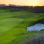 Precioso Atico En Primera Linea De Golf
