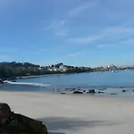 Piso Vistas Al Mar. Playa De Aguete. Rias Baixas.
