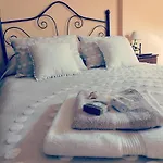 Casita Merrick