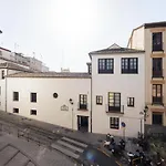 Apartamentos Realejo - Diseno, Confort Y Encanto En El Centro Historico De Granada