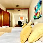 Housingleon - Conde Duplex Con Garaje Gratuito