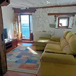 La Txalupa De Elantxobe