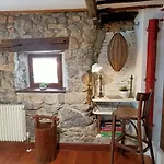 La Txalupa De Elantxobe