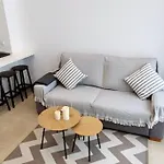 Estudio Moderno En Barrio Tipico Cordobes