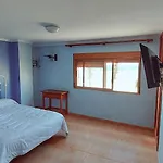 Hostal Vista Al Mar