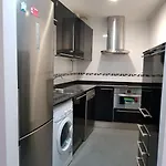 Apartamento Cerca De La Playa Con Terraza