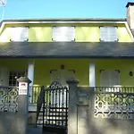 Casa Con Jardin En La Playa De Almieiras