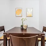 Apartamento Altos De Banus II Momento