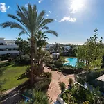 Apartamento Altos De Banus II Momento