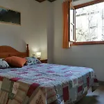 Apartamento Planta Baja Con Jardin Isard 3