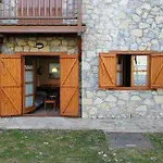 Apartamento Planta Baja Con Jardin Isard 3