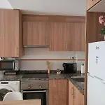 Elegante Piso Con Terraza, Garaje, Piscina Y Ac