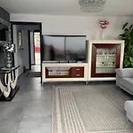 Chalet Jamaica 2