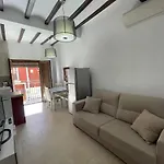 AR35 Coqueto apartamento en primera línea del casco antiguo