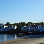 Casa Con Jardin En La Playa De Almieiras
