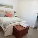 Dormir Entre Limones, Casa De Invitados En Vivienda Familiar