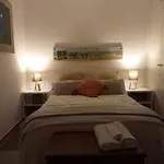 Dormir Entre Limones, Casa De Invitados En Vivienda Familiar