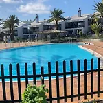 Bungalow terraza piscina playa cerca