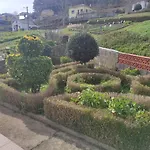 Casa familiar con finca privada (Orolterra)