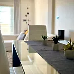 Moderno Apartamento Con Preciosas Vistas Al Mar En Urbanizacion Con Piscina - Rio Real 11 2G