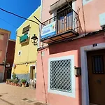 AR35 Coqueto apartamento en primera línea del casco antiguo